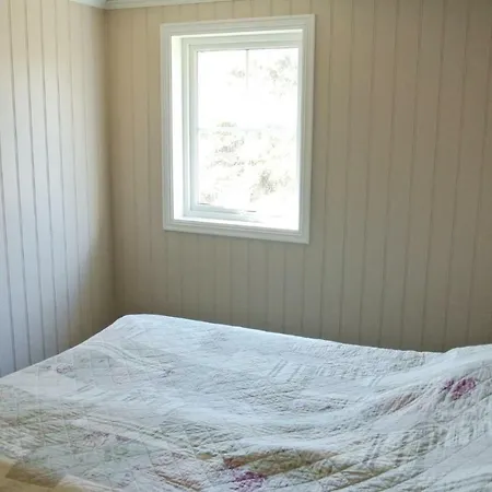 Three-bedroom Holiday Farsund With Lake View 06 Дом отдыха